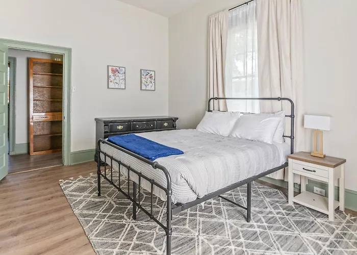 3Bd 2Ba Oasis In Historic Olde Towne