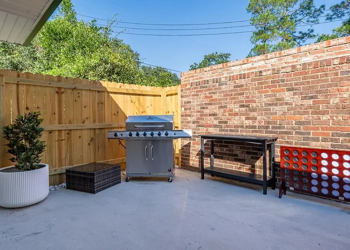 New 5 Star Luxury Putting Green Hot Tub Ev Fire Pit 5Min From The Masters